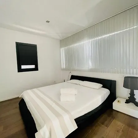 Villa Camomilla 43,